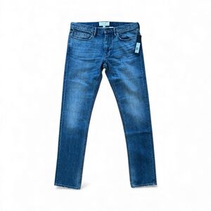 Marc by Marc Jacob’s Men's Blue Jeans size 32X34 MJ113 low rise skinny